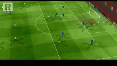Capture d'écran de First Touch Soccer 2015 5