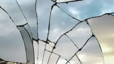 Capture d'écran de Prank Broken Screen Wallpaper 16