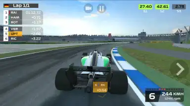Capture d'écran de F1 Mobile Racing 9